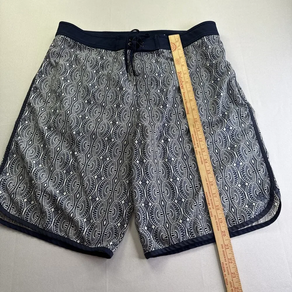 Coolibar Mens Falcon Board Shorts Size 36 Blue White Geometric Print UPF 50+